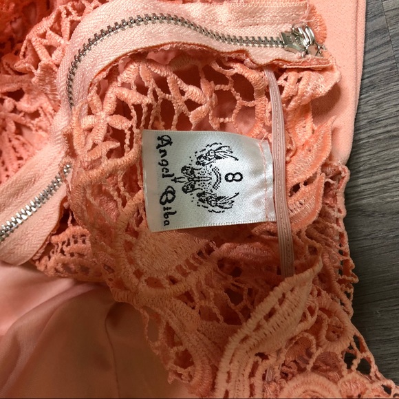 Coral Lace Summer Dress with slit BNWOT - Picture 3 of 4